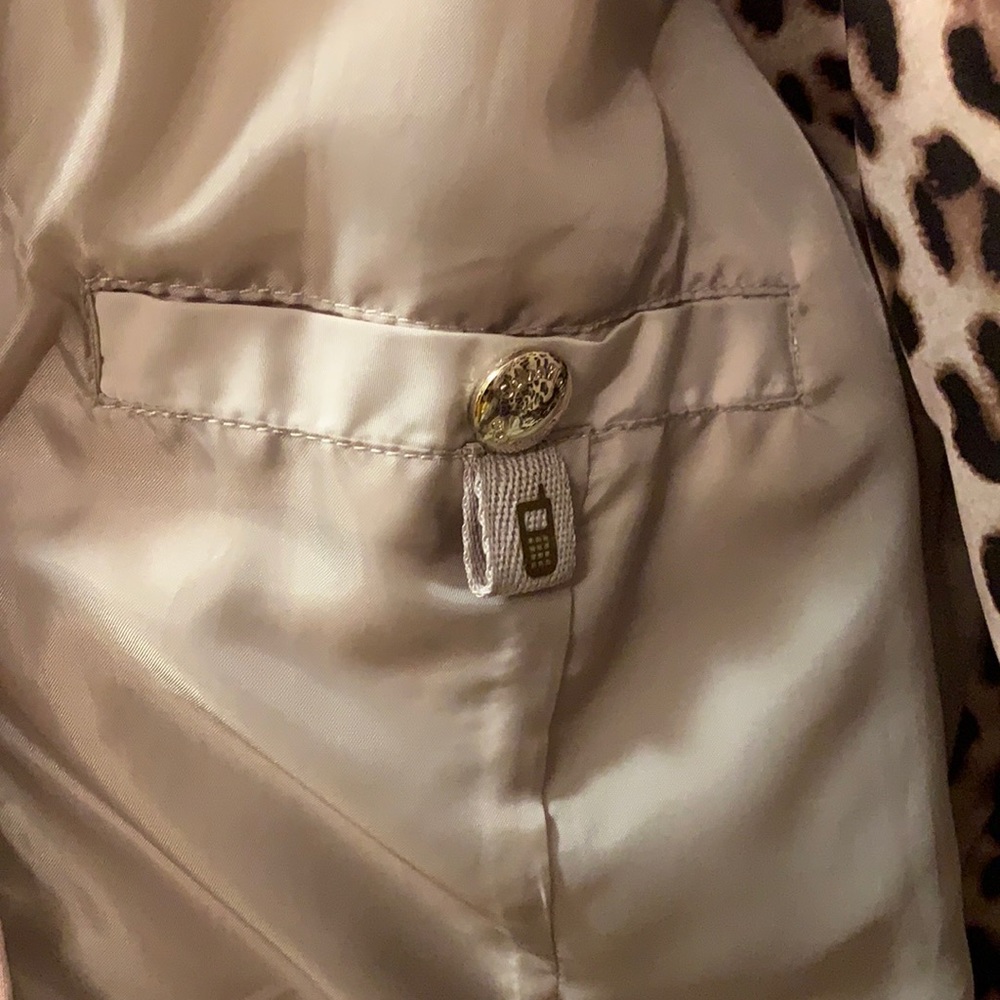 Calvin Klein Women’s Puffer Hooded Coat - Picture 8 of 9